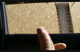 XXX Pendurada de cabeça para baixo e feita para comer esperma e filme pornô da mulher casada rabo